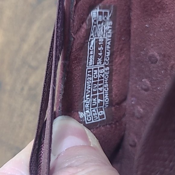 Vionic Sandals Women's sz 9 Claire Purple Suede Leather Slip On Mule Slides - Picture 11 of 11